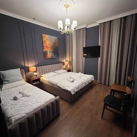 Amo'S Hotel Shkoder Exterior photo