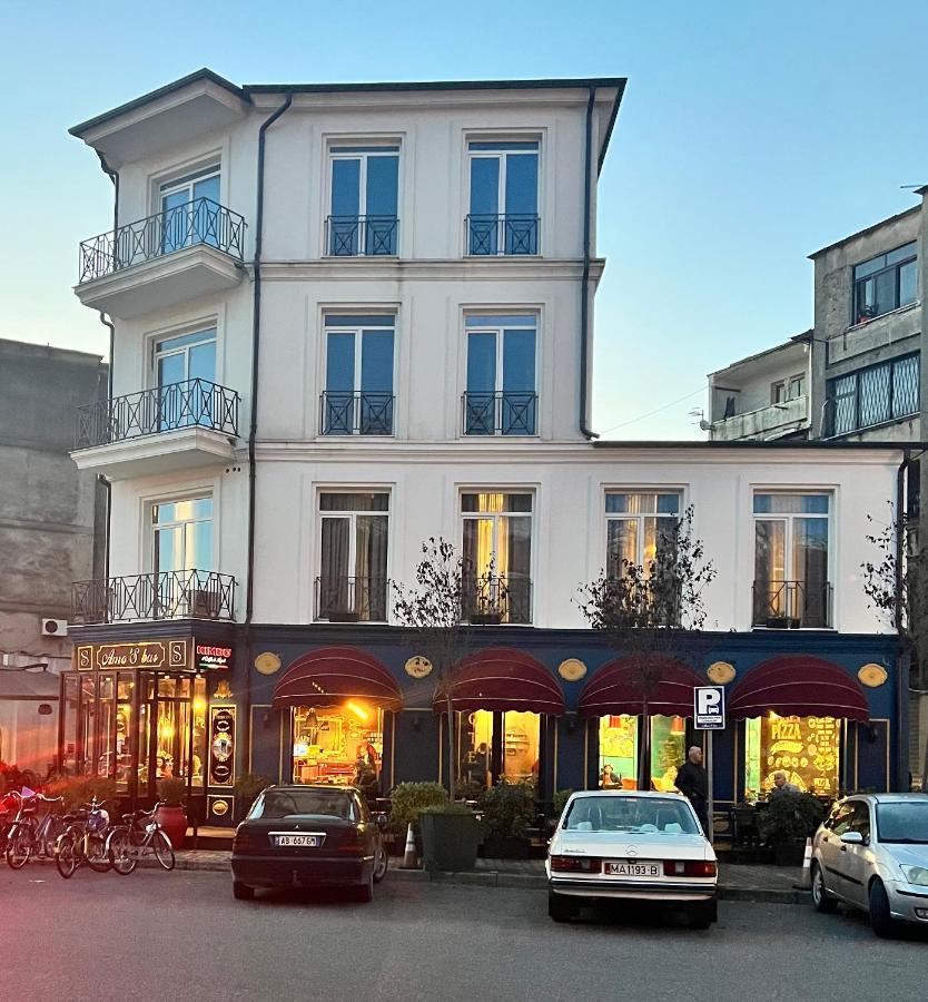 Amo'S Hotel Shkoder Exterior photo